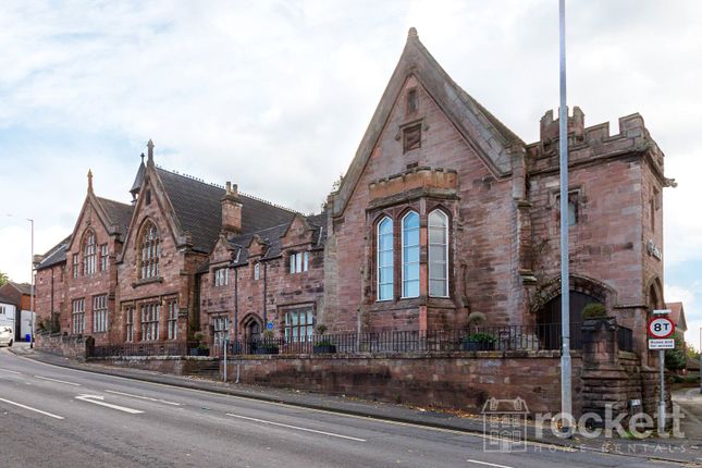 31, Orme House, Newcastle Under Lyme photo 4