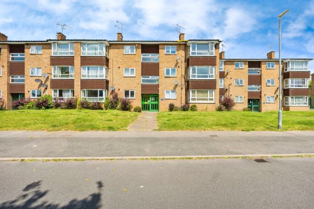 Thumbnail Flat for sale in Clarence Road, Leighton Buzzard