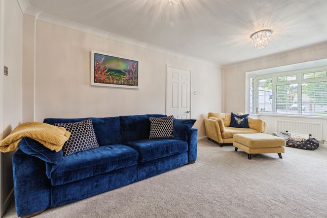 31, Romilly Gardens, Plympton photo 4