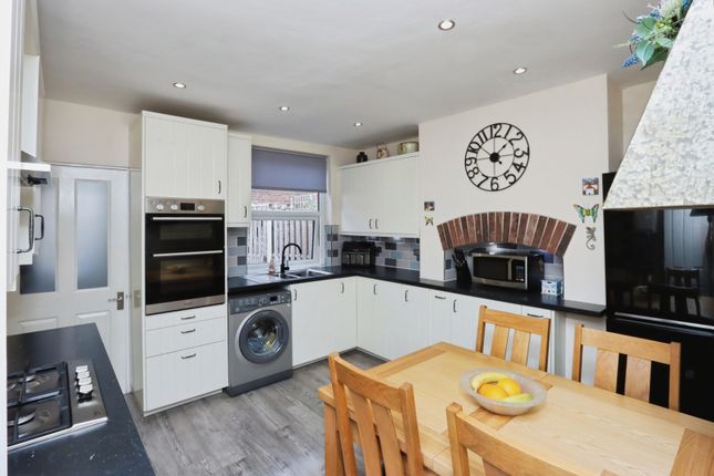 264, Lancing Road, Sheffield photo 3