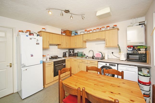 52, Worths Way, Warwickshire photo 4