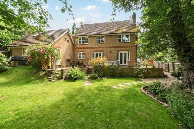 17, Charters Way, Sunningdale photo 2