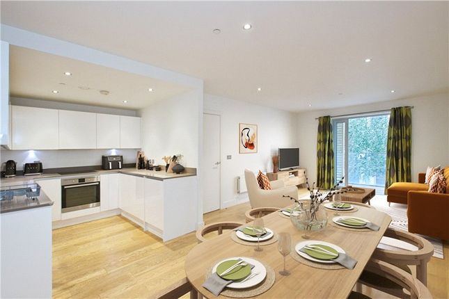7, Hayes Point, 20, Love Lane, London photo 4