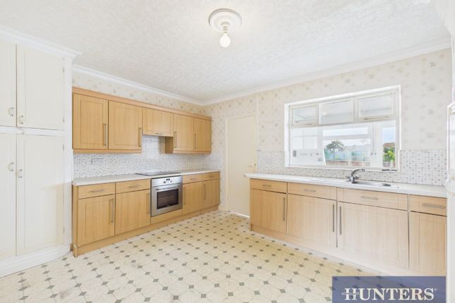 30, St. Jude Road, Bridlington photo 3