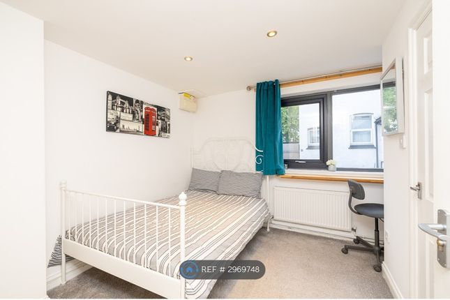 Flat, Binley Road, Coventry photo 5