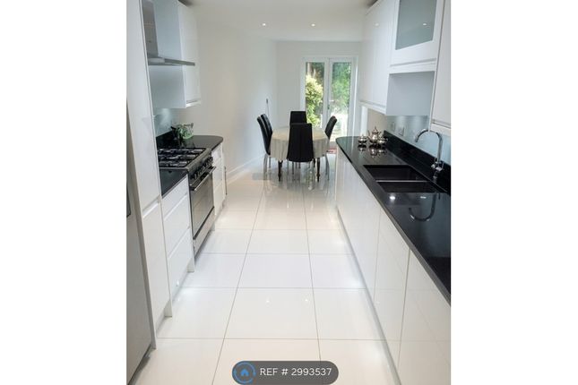 Fairfield Road, Uxbridge photo 3