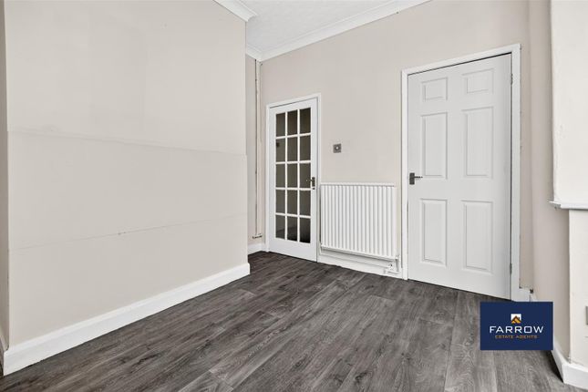 205, Rutland Street, Grimsby photo 4