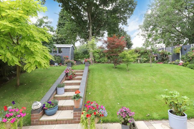 Detached house for sale in The Knoll, Kidderminster