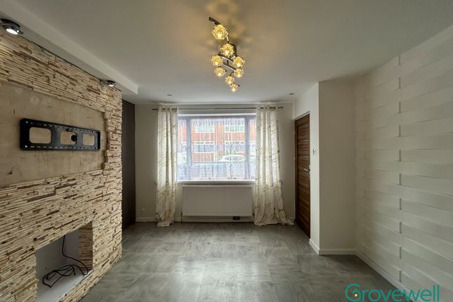 46 Douglas Road, Leigh photo 2
