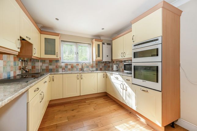 Roadstead, Tanfield Lane, Wickham photo 4