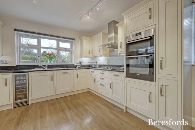 97, Hartswood Road, Brentwood photo 4