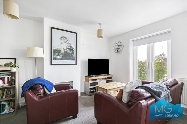 Flat for sale in Wilton Road, Muswell Hill, London