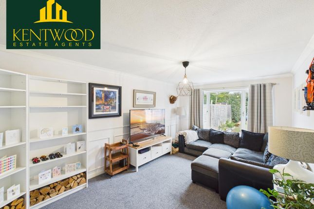 Marlborough Close, Maidenhead photo 3
