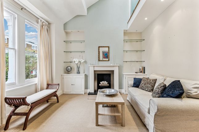 Thumbnail Flat for sale in Humbolt Road, Fulham
