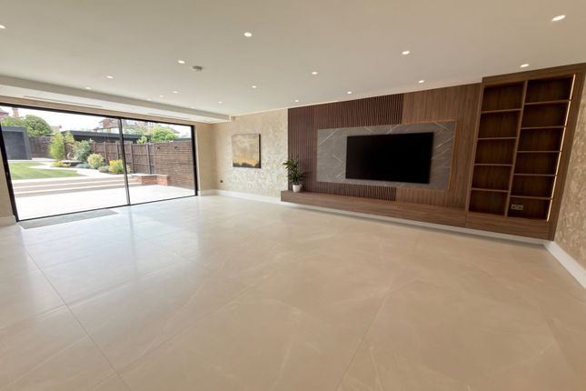 23, Flambard Road, Harrow photo 4