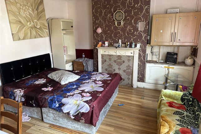 39, Kelynmead Road, West Midlands photo 2