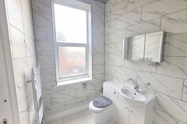 207a Hylton Road, Sunderland photo 2