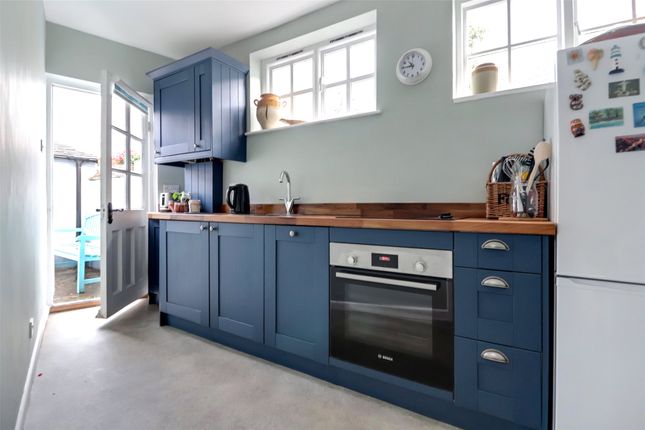 Painters Cottage, 132, Irsha Street, Bideford photo 3