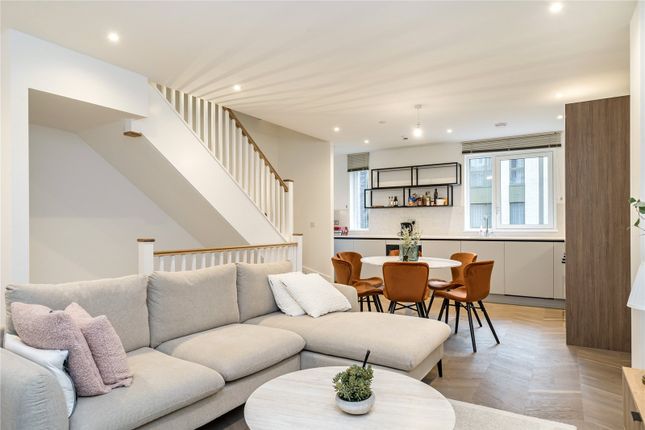 9, Baldwin Lane, London photo 2