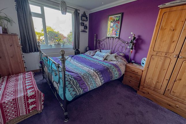 223, Cutlers Place, WIMBORNE photo 4