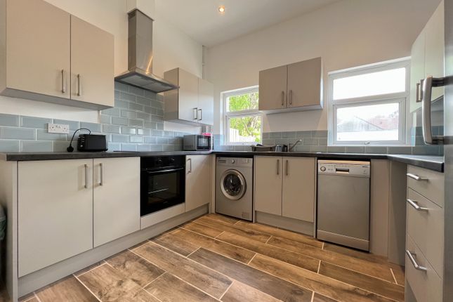 45, Pentyrch Street, Cardiff photo 4