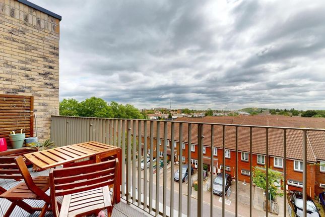 2 Bedroom For Sale At Mahindra Way, Beckton, E6 By