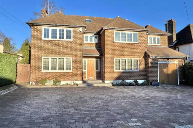 Detached house to rent in Coombe Rise, Shenfield, Brentwood CM15