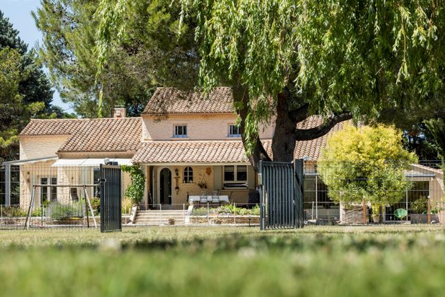 Thumbnail Property for sale in Saint-Andiol, Bouches-Du-Rhône, Provence-Alpes-Côte d`Azur, France