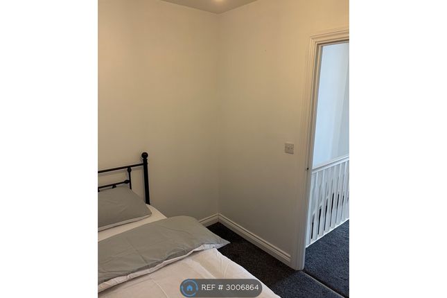 Comet Drive, Wolverhampton photo 5
