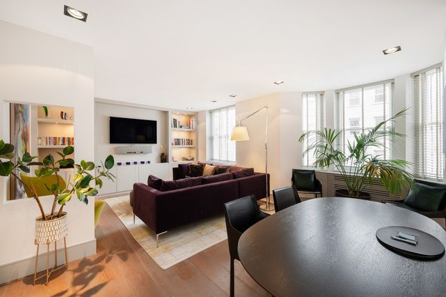 Flat 6, Treborough House, Nottingham Place, London photo 2