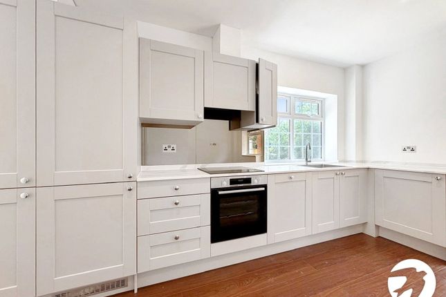 Flat 1, 69, Eaglesfield Road, London photo 3