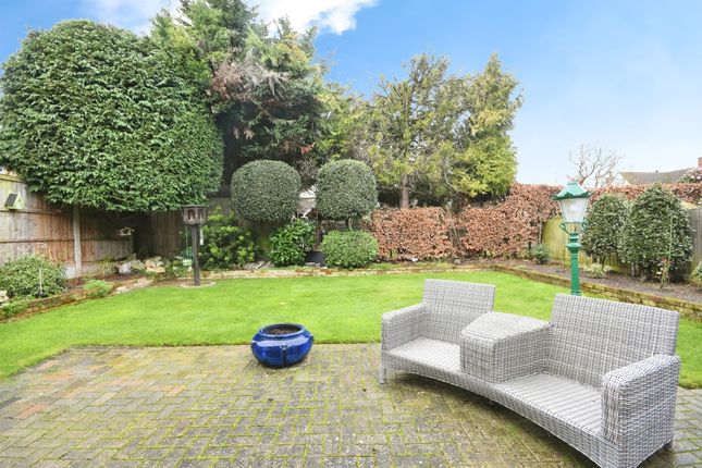 Detached bungalow for sale in Ruffles Close, Rayleigh