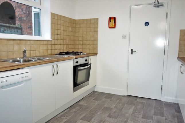 Shared accommodation to rent in Grafton Street, Hull