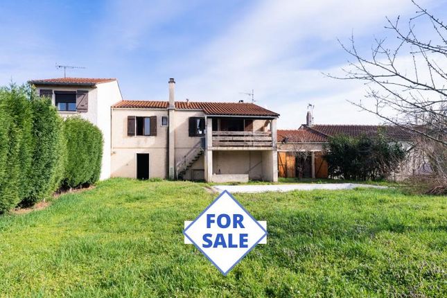 Property for sale in Revel, Midi-Pyrenees, 31250, France