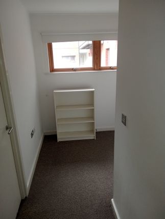 98 Napier Street, Sheffield photo 5