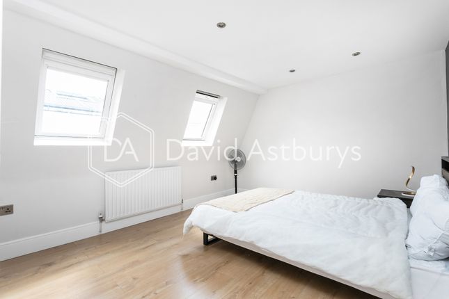 18, Miranda Road, Archway photo 4