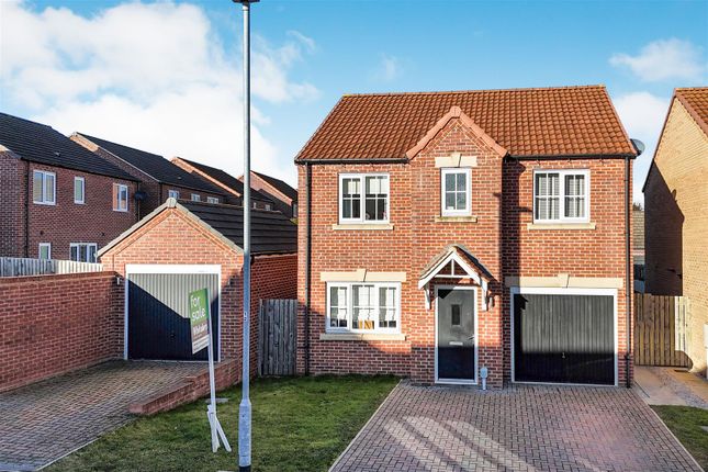 39, Scaife Close, Cottingham photo 3