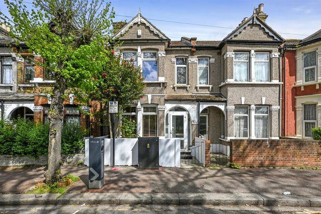 Thumbnail Terraced house for sale in Woodhouse Grove, London
