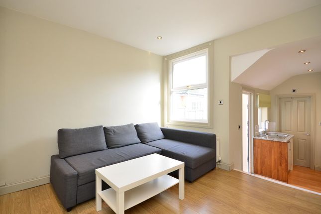 Millmead Terrace, Guildford photo 4