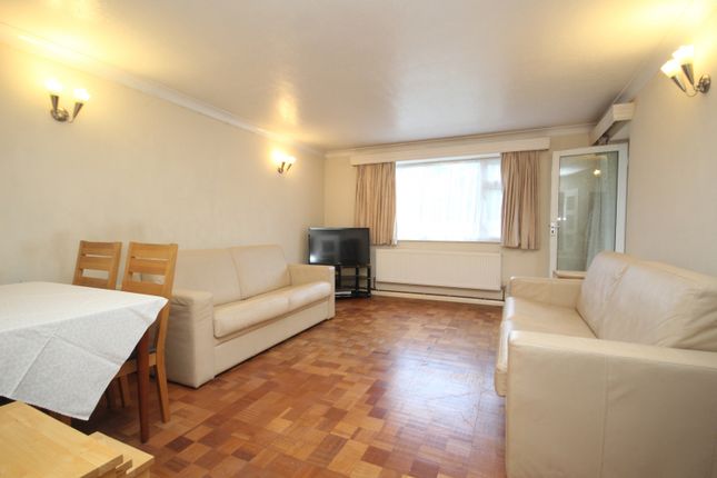 135 Bessborough Road, Harrow photo 3