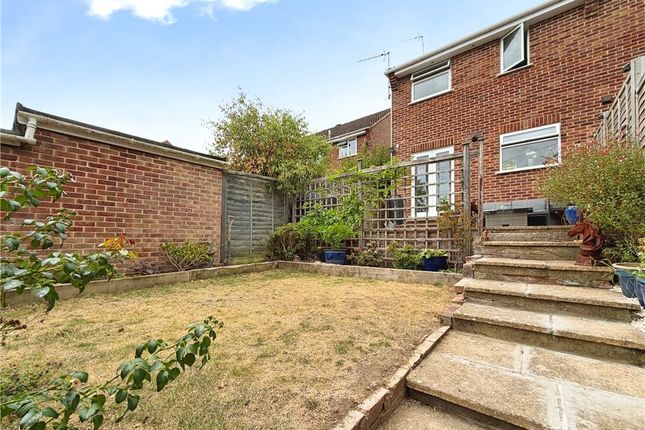 3, South Close, Hampshire photo 2