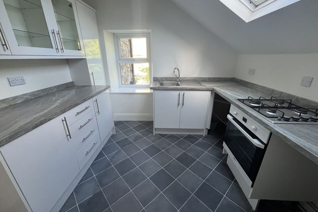 Flat 3, 24 St. Johns Road, Buxton photo 3
