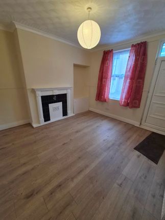 35 Lloyd Street, Sheffield photo 2