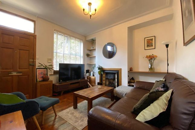 10, Swinfield Avenue, Manchester photo 2