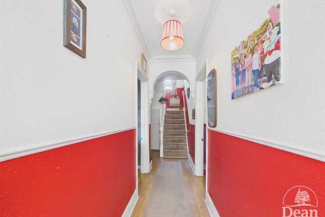 13, Bath Place, Lydney photo 3