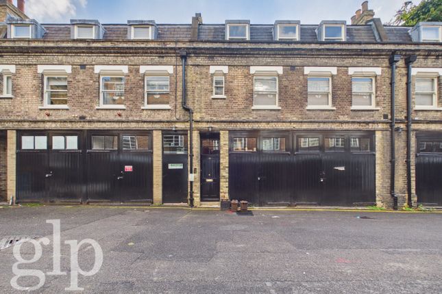 Gower Mews, London photo 3