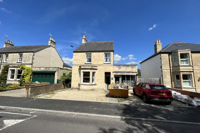 Thumbnail Detached house for sale in Victoria Road, Cirencester
