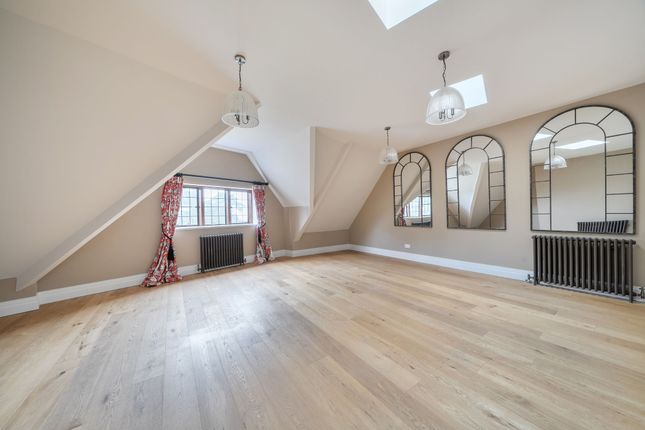 87 King Edward VII Apts Kings Drive, Midhurst, Midhurst photo 4