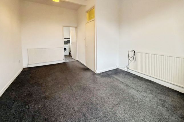 20, Holden Street, Radford Nottingham photo 3