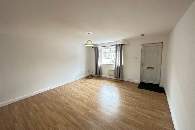 Flat 4 Market House,, Market Street, Manchester photo 2
